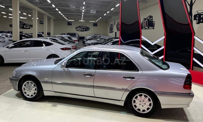 Mercedes E 240 1997, 275,275 km - 2.4 l - Sumqayıt