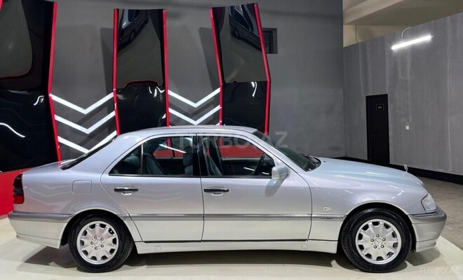 Mercedes E 240 1997, 275,275 km - 2.4 l - Sumqayıt