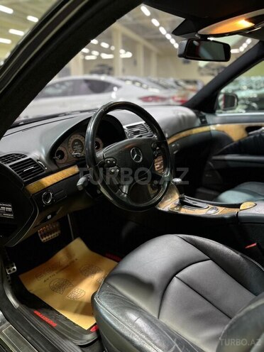 Mercedes E 280 2008, 242,242 km - 3.0 l - Sumqayıt