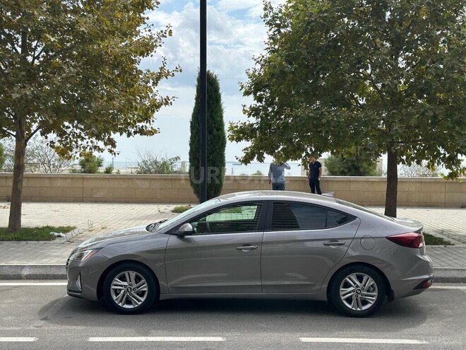 Hyundai Elantra 2020, 65,000 km - 2.0 l - Bakı