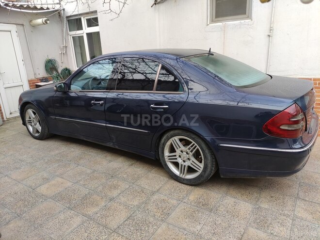 Mercedes E 270 2002, 303,670 km - 2.7 л - Bakı