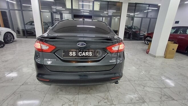 Ford Fusion (North America)-10