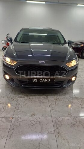 Ford Fusion (North America)-16