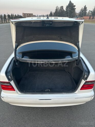 Mercedes E 220 d 2000, 450,000 km - 2.2 л - Gəncə