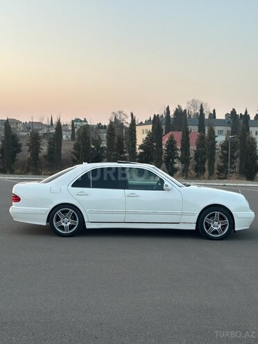 Mercedes E 220 d 2000, 450,000 km - 2.2 л - Gəncə