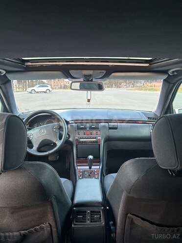 Mercedes E 220 d 2000, 450,000 km - 2.2 л - Gəncə