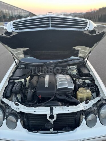 Mercedes E 220 d 2000, 450,000 km - 2.2 л - Gəncə