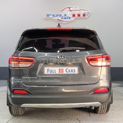 Kia Sorento-4