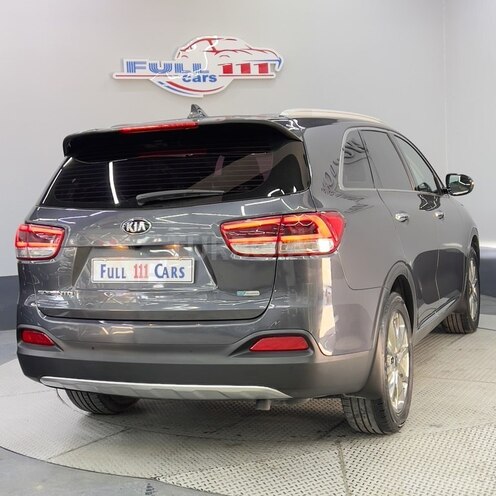 Kia Sorento-7