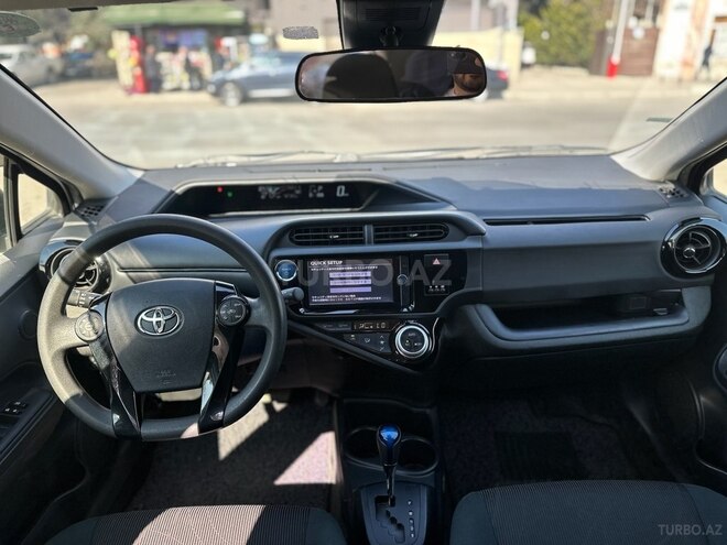 Toyota Aqua 2017, 43,800 km - 1.5 l - Bakı