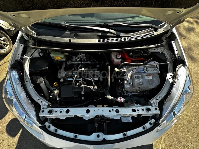 Toyota Aqua 2017, 43,800 km - 1.5 l - Bakı