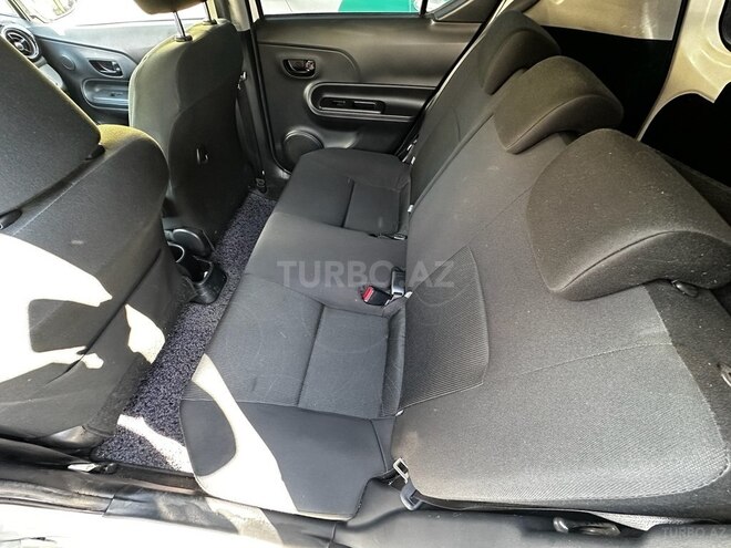 Toyota Aqua 2017, 43,800 km - 1.5 l - Bakı
