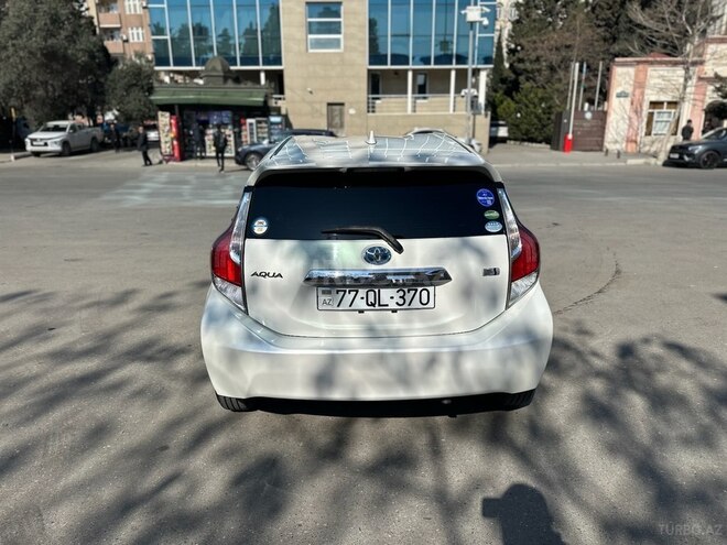 Toyota Aqua 2017, 43,800 km - 1.5 l - Bakı