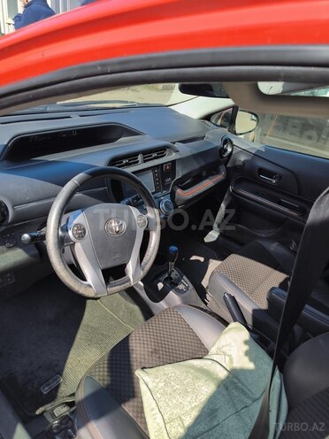 Toyota Aqua 2016, 204,778 km - 1.5 л - Bakı