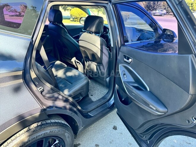 Hyundai Santa Fe-9