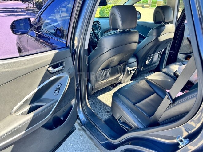 Hyundai Santa Fe-7