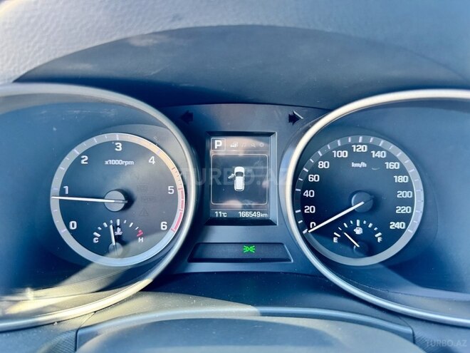 Hyundai Santa Fe-11