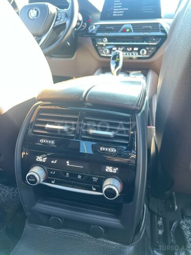 BMW 520-18