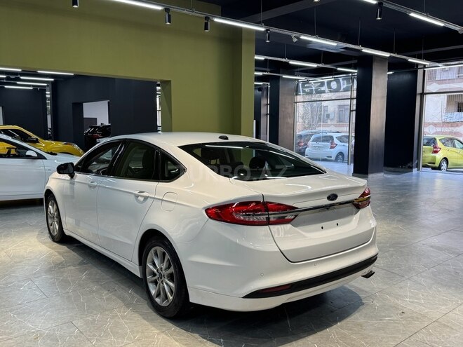 Ford Fusion (North America) 2018, 124,000 km - 1.5 л - Bakı