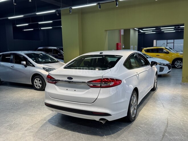 Ford Fusion (North America) 2018, 124,000 km - 1.5 л - Bakı