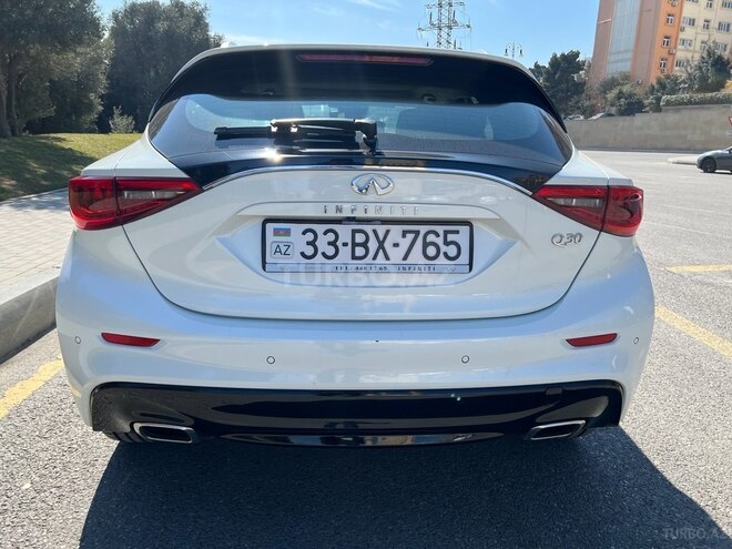 Infiniti Q30 2017, 92,000 km - 2.0 l - Bakı