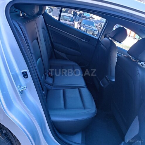 Hyundai Avante 2015, 187,000 km - 1.6 л - Bakı
