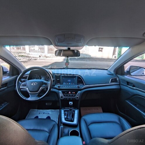 Hyundai Avante 2015, 187,000 km - 1.6 л - Bakı