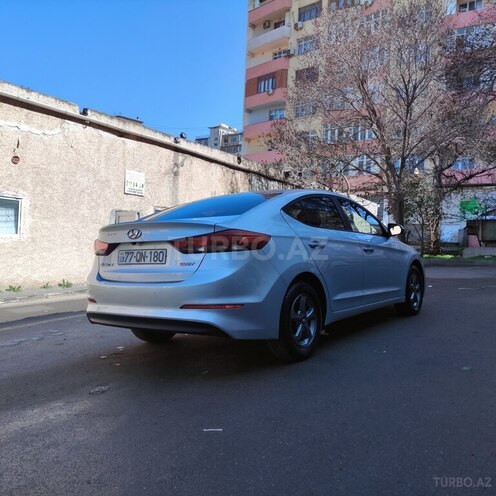 Hyundai Avante 2015, 187,000 km - 1.6 л - Bakı