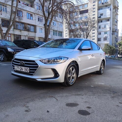 Hyundai Avante 2015, 187,000 km - 1.6 л - Bakı