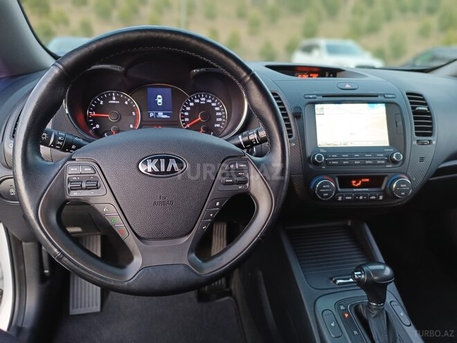 Kia K3 2015, 177,000 km - 1.6 l - Bakı