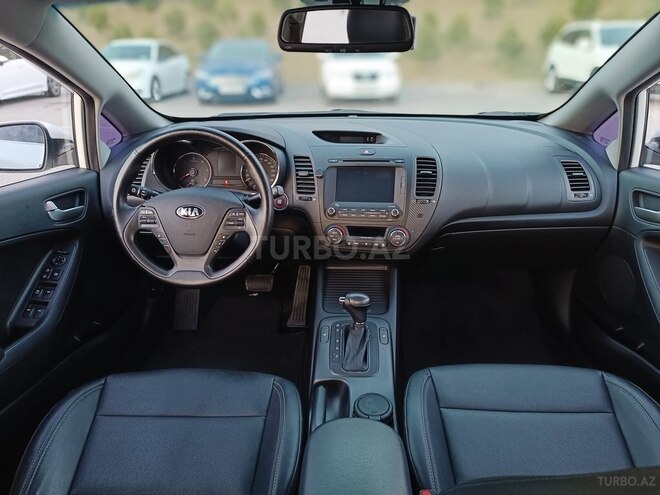 Kia K3 2015, 177,000 km - 1.6 l - Bakı
