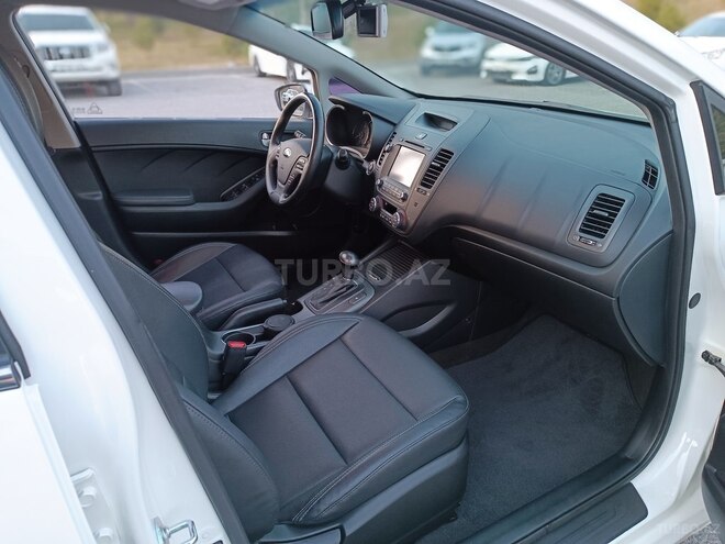 Kia K3 2015, 177,000 km - 1.6 l - Bakı