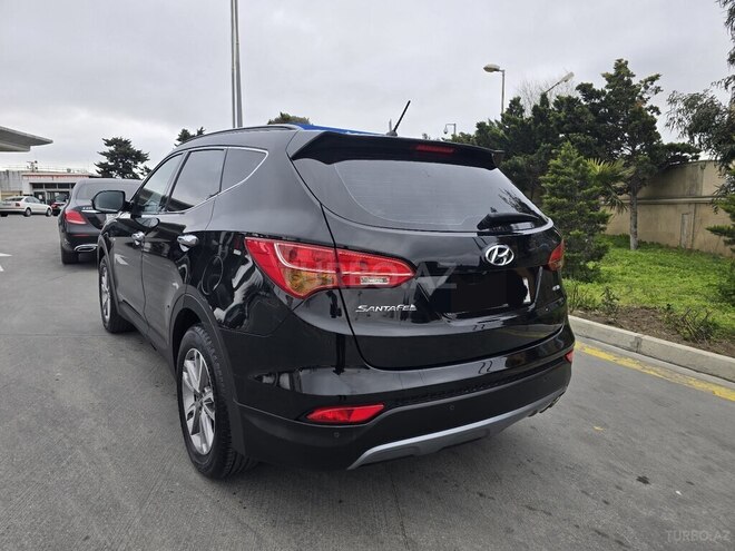 Hyundai Santa Fe-11