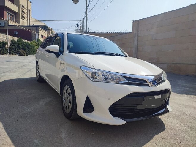 Toyota Corolla Fielder 2019, 100,000 km - 1.5 л - Bakı