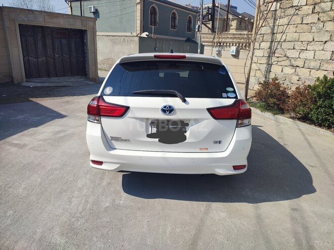 Toyota Corolla Fielder 2019, 100,000 km - 1.5 л - Bakı