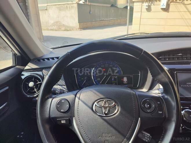 Toyota Corolla Fielder 2019, 100,000 km - 1.5 л - Bakı