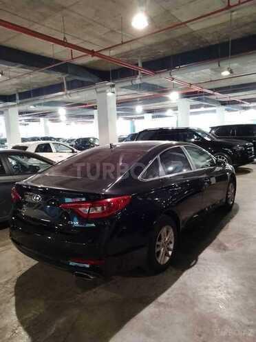 Hyundai Sonata-8