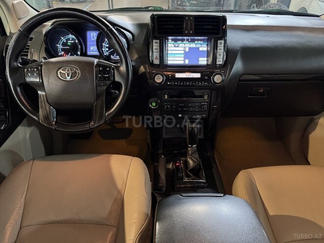 Toyota Land Cruiser Prado 2011, 221,000 km - 3.0 l - Bakı