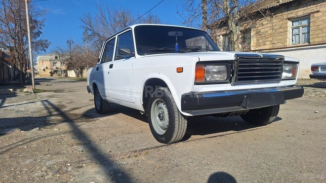 LADA (VAZ) 2107 2008, 95,000 km - 1.6 l - Yevlax