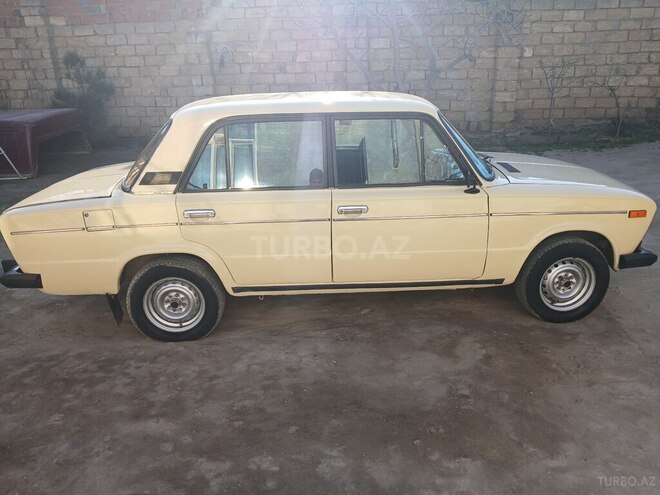 LADA (VAZ) 2103-5