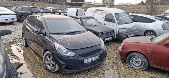 Hyundai Accent 2013, 253,000 km - 1.6 l - Bakı