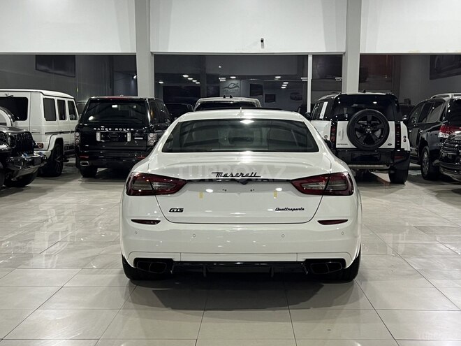 Maserati Quattroporte 2013, 79,000 km - 3.8 l - Bakı