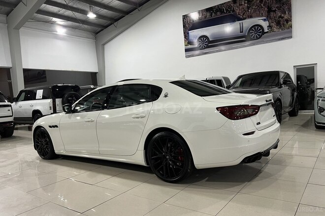 Maserati Quattroporte 2013, 79,000 km - 3.8 l - Bakı