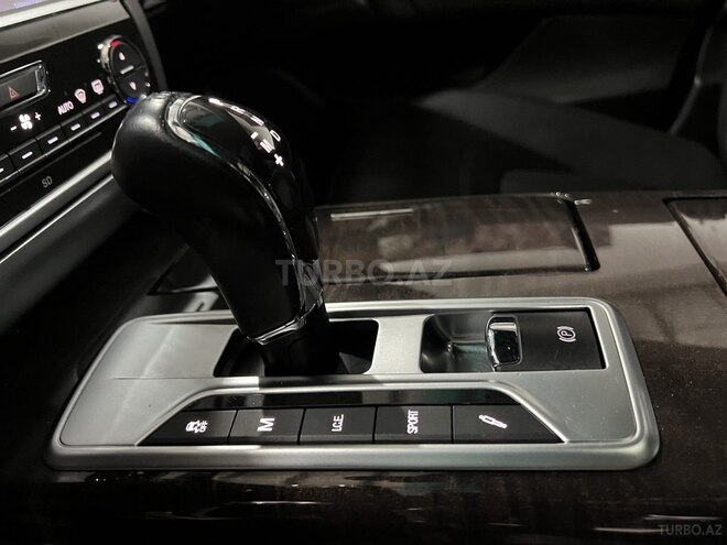 Maserati Quattroporte 2013, 79,000 km - 3.8 l - Bakı