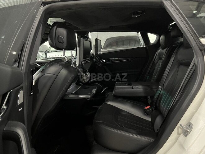 Maserati Quattroporte 2013, 79,000 km - 3.8 l - Bakı