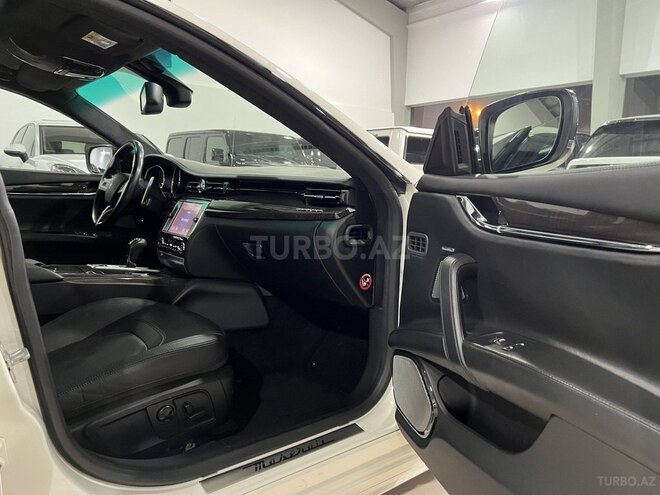 Maserati Quattroporte 2013, 79,000 km - 3.8 l - Bakı