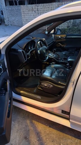 Porsche Cayenne GTS 2013, 220,000 km - 4.8 l - Bakı