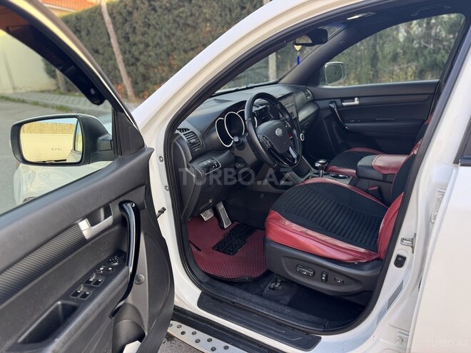 Kia Sorento-9