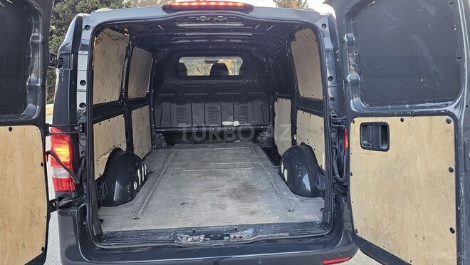 Mercedes Vito 2015, 183,370 km - 2.2 l - Bakı