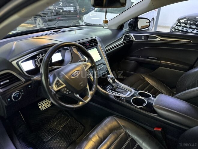 Ford Fusion (North America) 2013, 203,000 km - 1.6 л - Sumqayıt